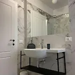 Апартаменты Bicamere Deluxe Nel Cuore Di By Docg
