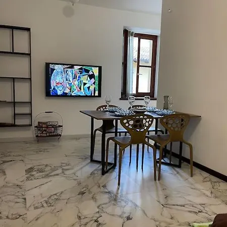 Bicamere Deluxe Nel Cuore Di By Docg *